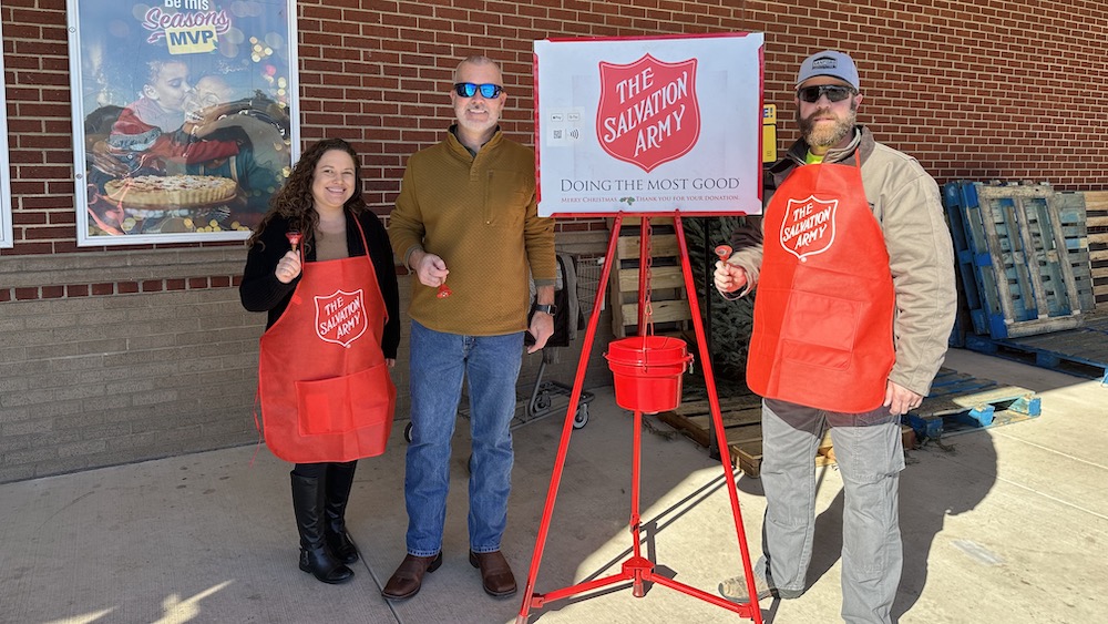 Sanford Contractor members volunteer with the Salvation Army.